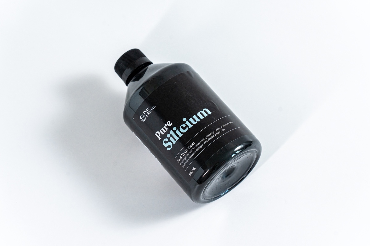 Pure Silicium — The Morning Ritual